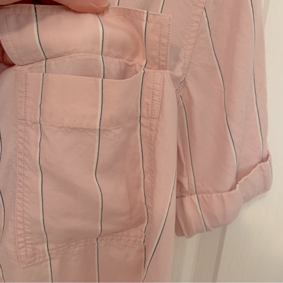 Aritzia | NEW Babaton Utility Shortsleeve Shirt - Picture 7 of 10